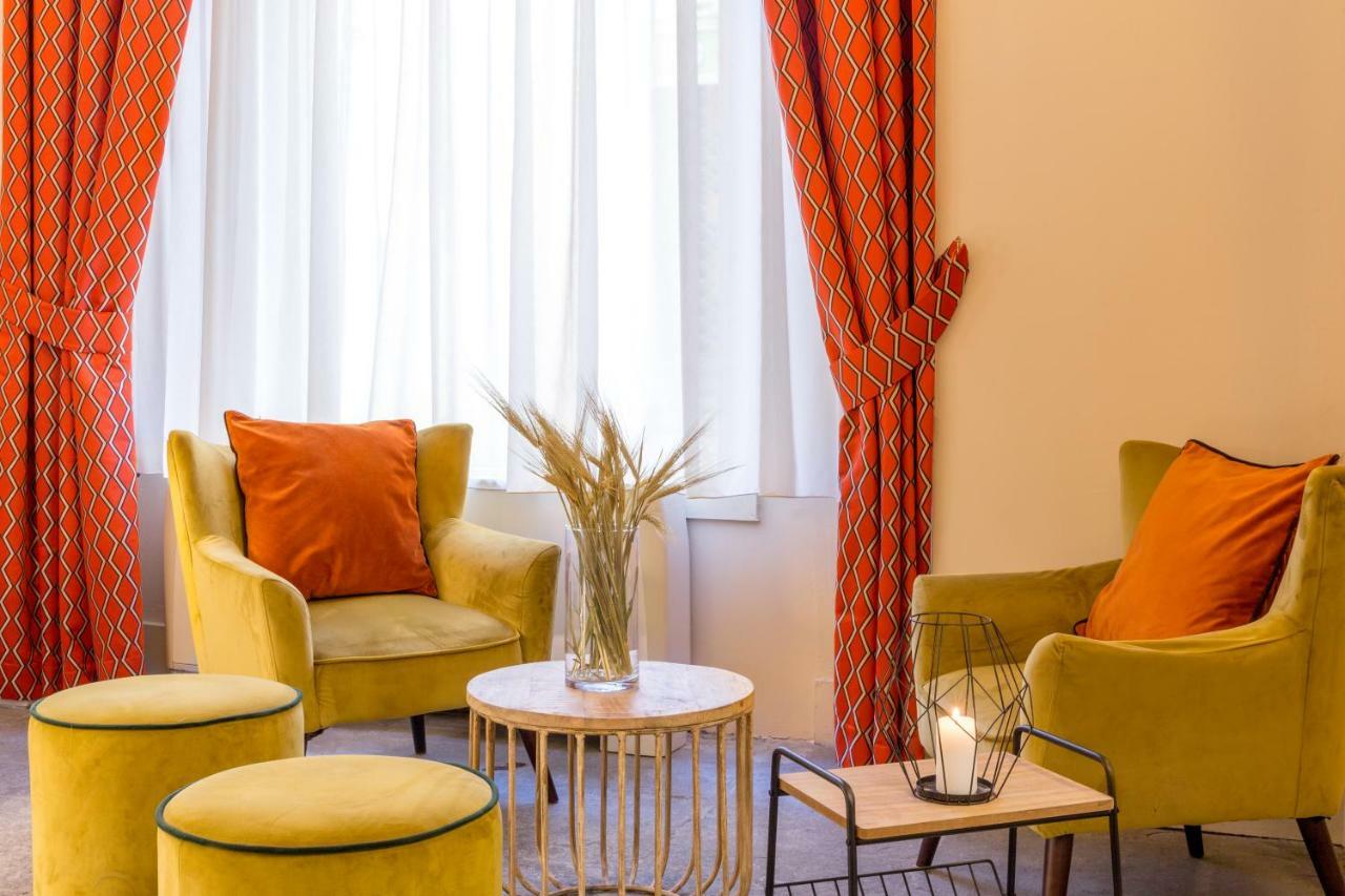 Best Western Marquis De La Baume Nîmes Buitenkant foto